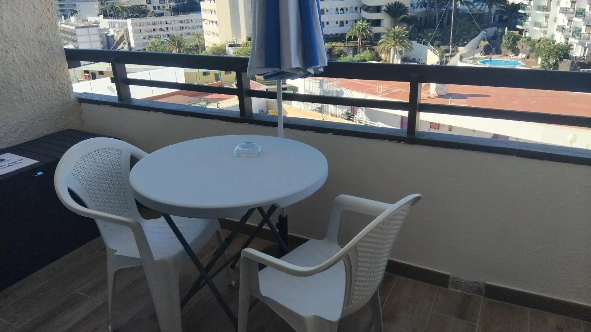 Los Juncos, One Bedroom Apartment プラヤ・デル・イングレス 0*,